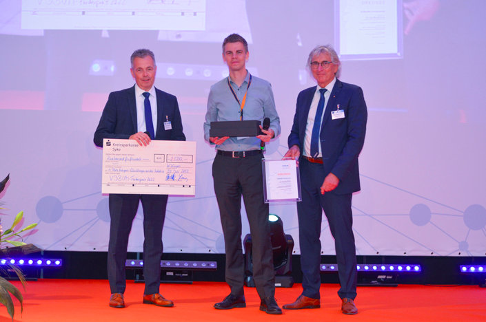 Active personnel detection for Liebherr wheel loaders receives 2022 VDBUM Award